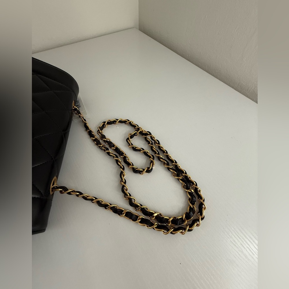 CHANEL Vintage Small Diana Flap Bag - Picture 10 of 13